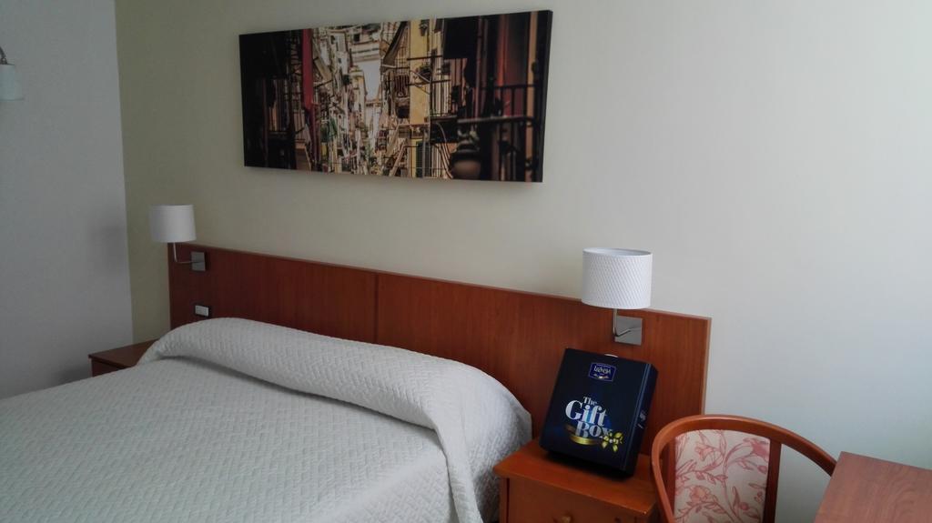 Albergo Del Pino Cercola Kültér fotó