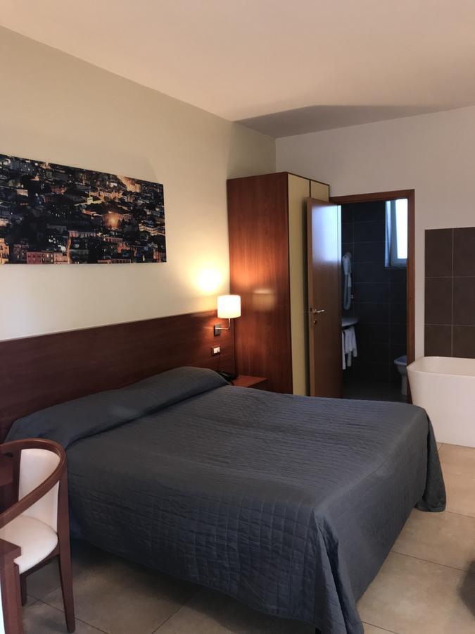 Albergo Del Pino Cercola Kültér fotó