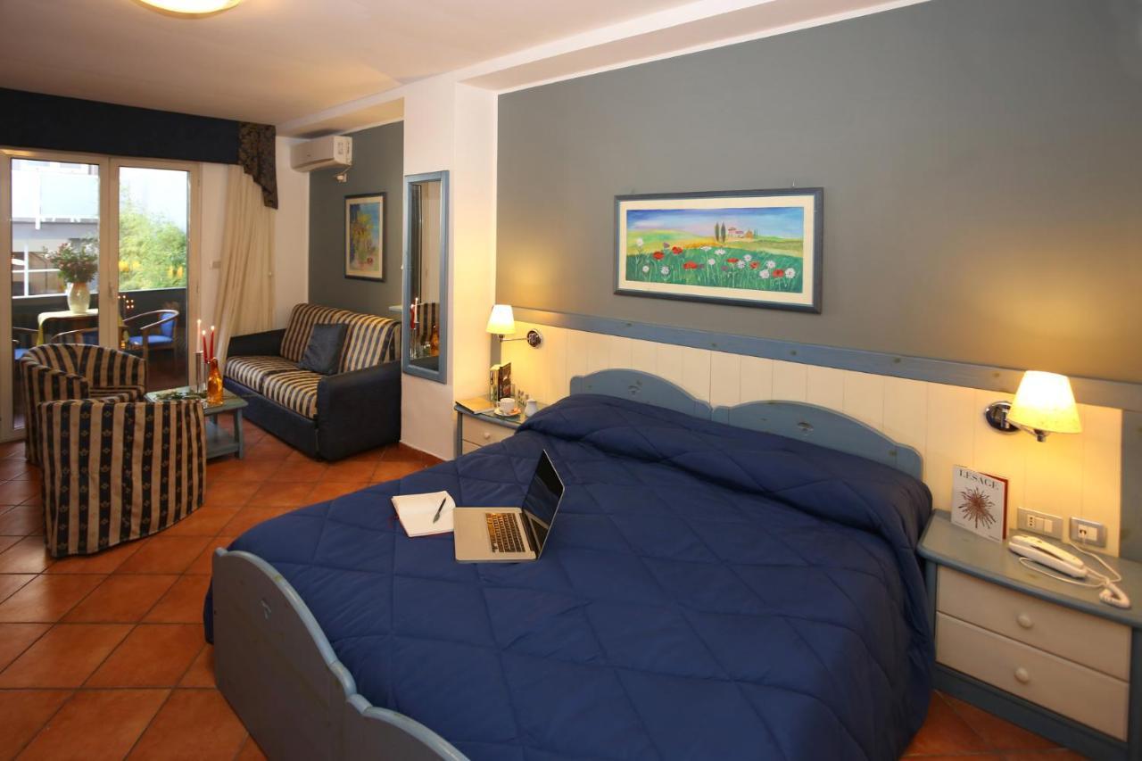 Albergo Del Pino Cercola Kültér fotó