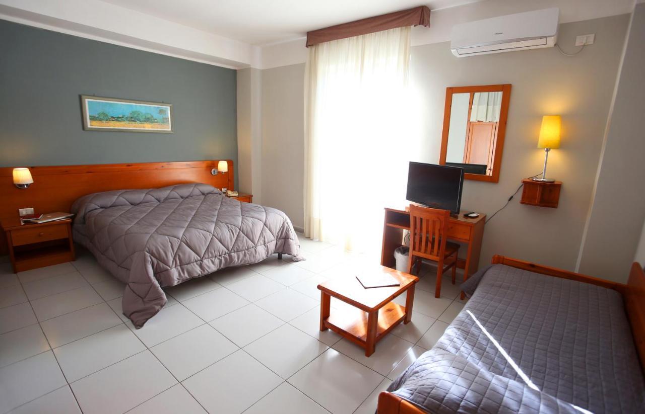 Albergo Del Pino Cercola Kültér fotó